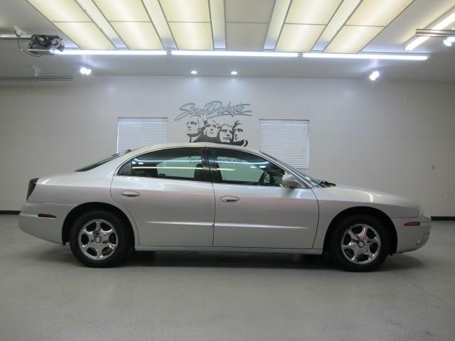 Oldsmobile Aurora Unknown Sedan