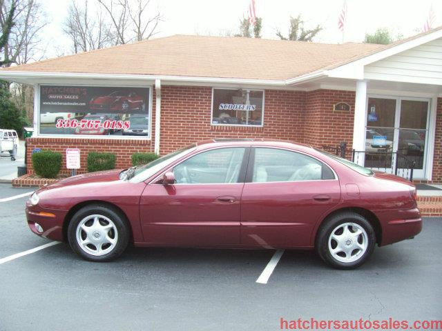 Oldsmobile Aurora 2001 photo 4