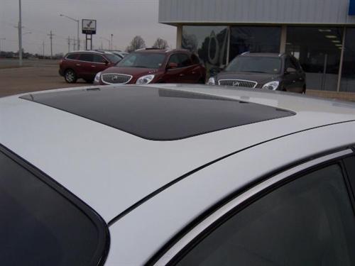 Oldsmobile Aurora 2001 photo 2