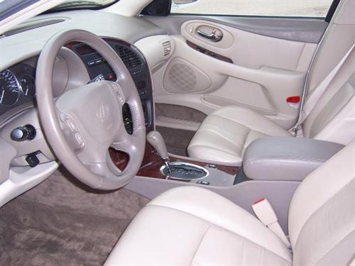 Oldsmobile Aurora 2001 photo 5