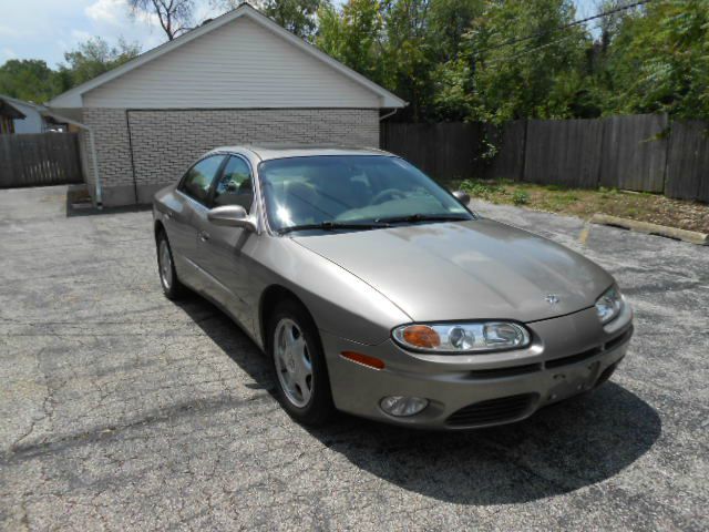 Oldsmobile Aurora 2001 photo 10