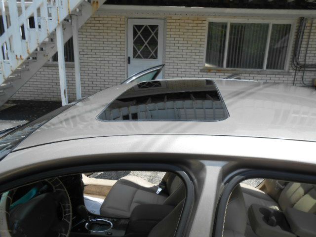 Oldsmobile Aurora 2001 photo 4