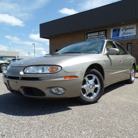 Oldsmobile Aurora 2002 photo 1