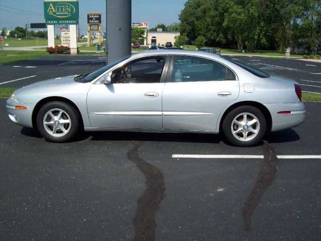 Oldsmobile Aurora 2002 photo 6