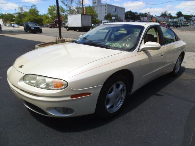 Oldsmobile Aurora 2.5sl Leather Sedan