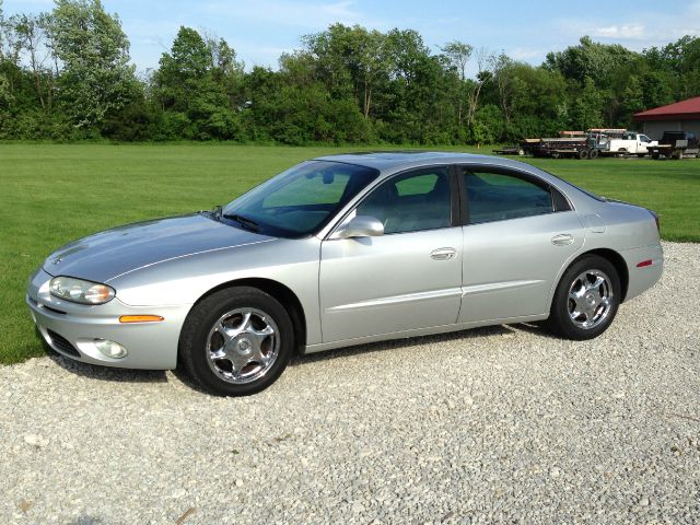 Oldsmobile Aurora 2.5sl Leather Sedan