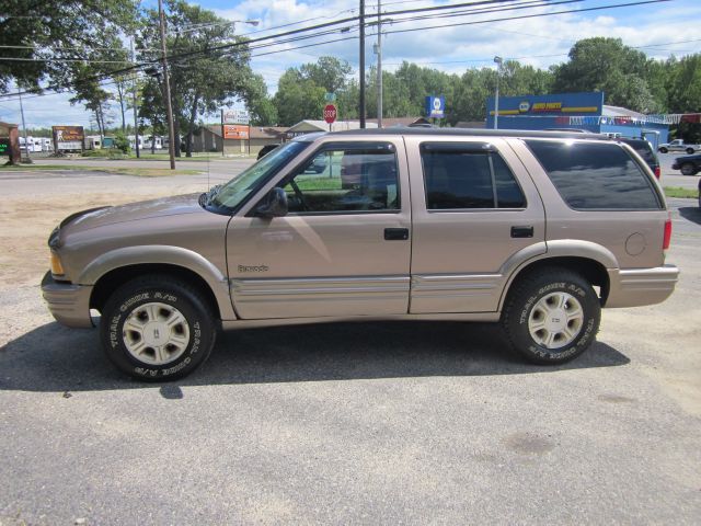 Oldsmobile Bravada 1997 photo 1