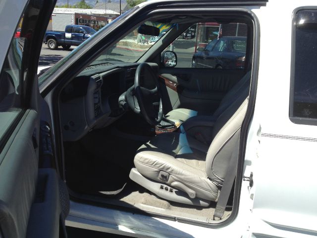 Oldsmobile Bravada 1997 photo 2