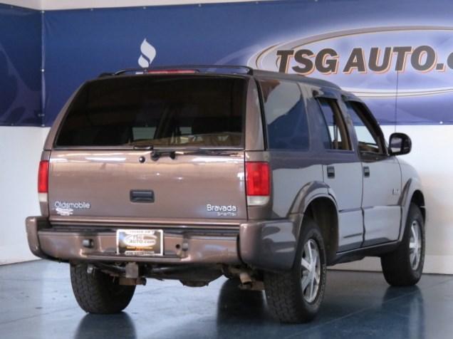 Oldsmobile Bravada 1998 photo 1