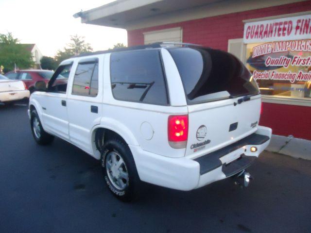 Oldsmobile Bravada 1998 photo 2