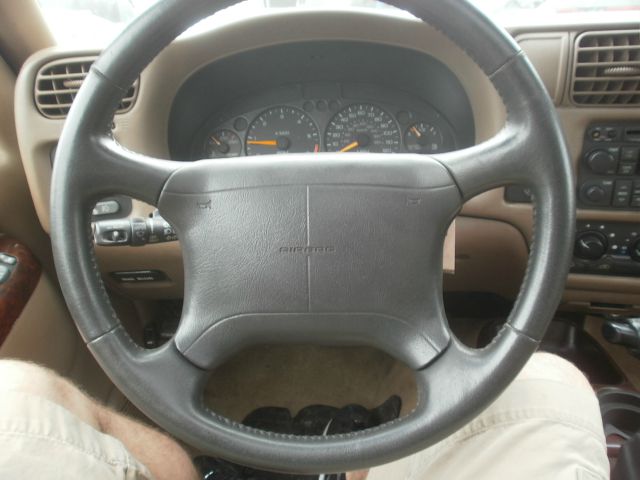 Oldsmobile Bravada 1998 photo 18
