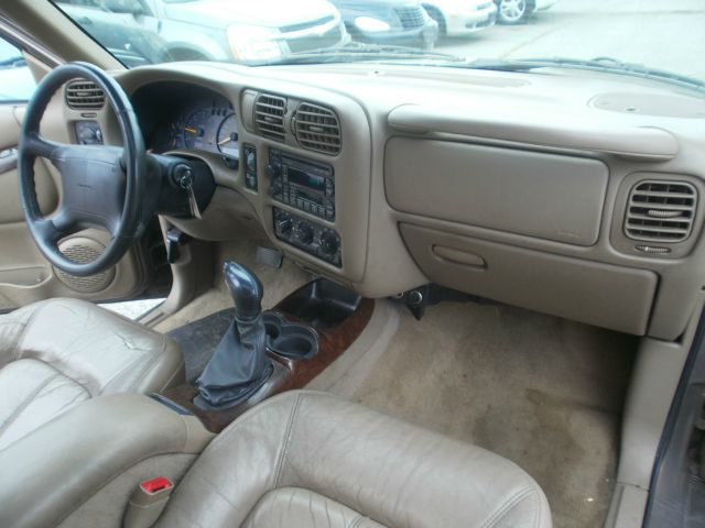 Oldsmobile Bravada 1998 photo 6