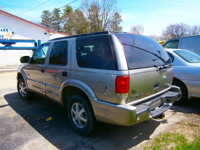 Oldsmobile Bravada 1999 photo 3