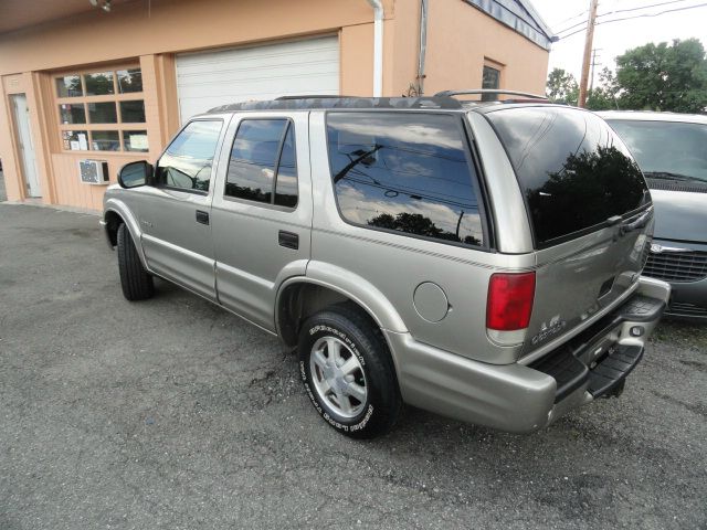 Oldsmobile Bravada 1999 photo 1