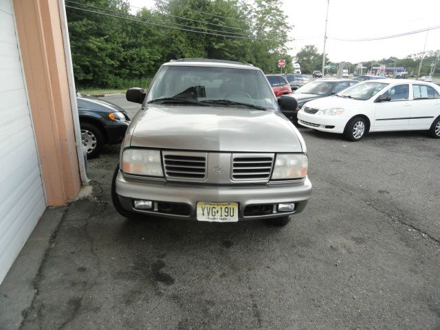 Oldsmobile Bravada 1999 photo 2