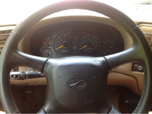 Oldsmobile Bravada 1999 photo 1