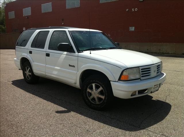 Oldsmobile Bravada 2000 photo 1