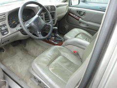 Oldsmobile Bravada 2000 photo 1