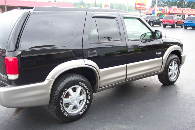 Oldsmobile Bravada 2000 photo 2