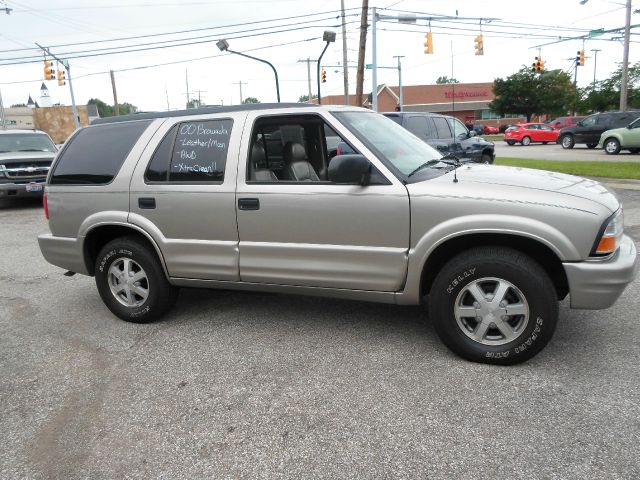 Oldsmobile Bravada 2000 photo 4