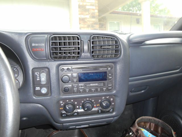 Oldsmobile Bravada EX - DUAL Power Doors SUV