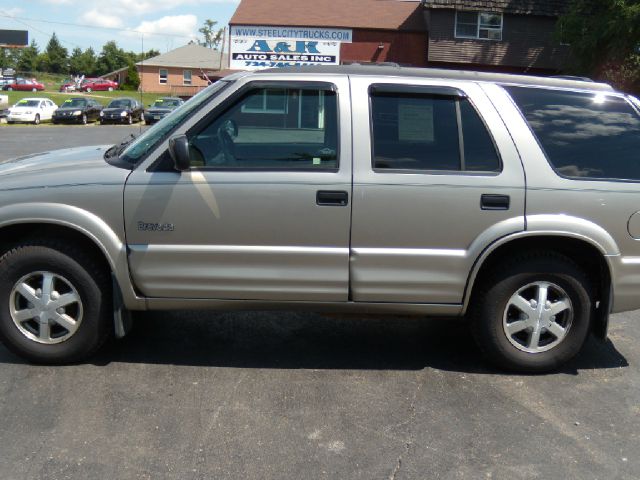 Oldsmobile Bravada EX - DUAL Power Doors SUV
