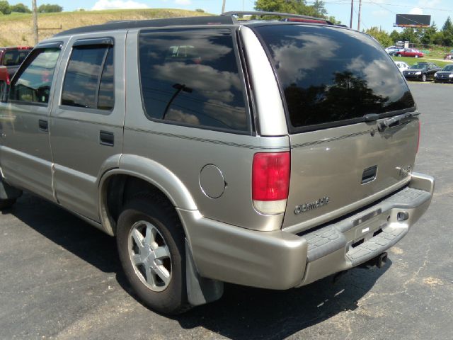 Oldsmobile Bravada 2001 photo 4