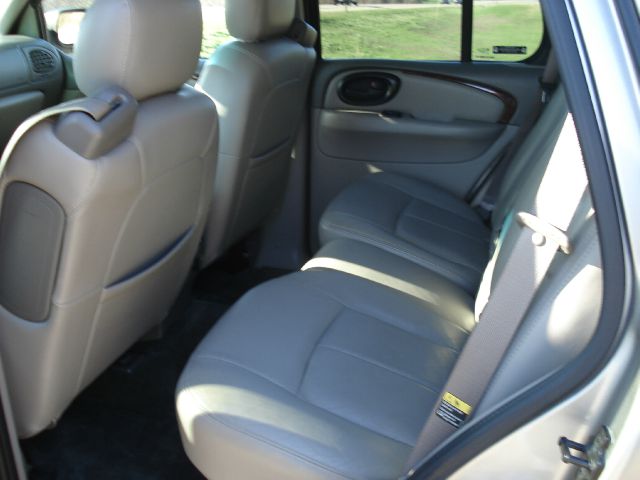 Oldsmobile Bravada 2002 photo 14