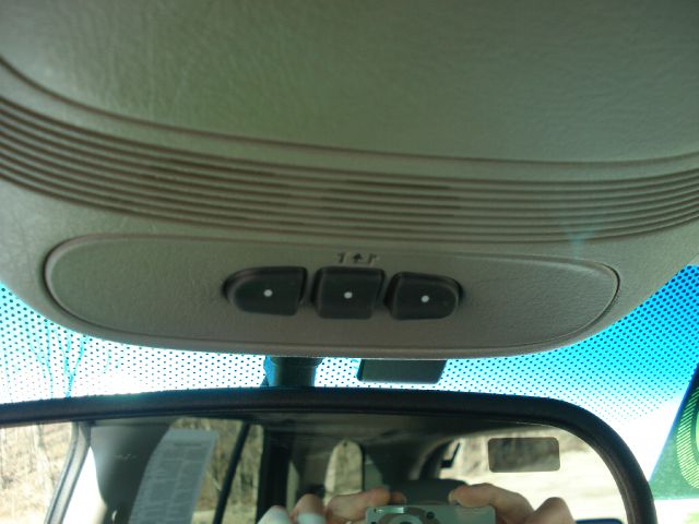 Oldsmobile Bravada 2002 photo 17