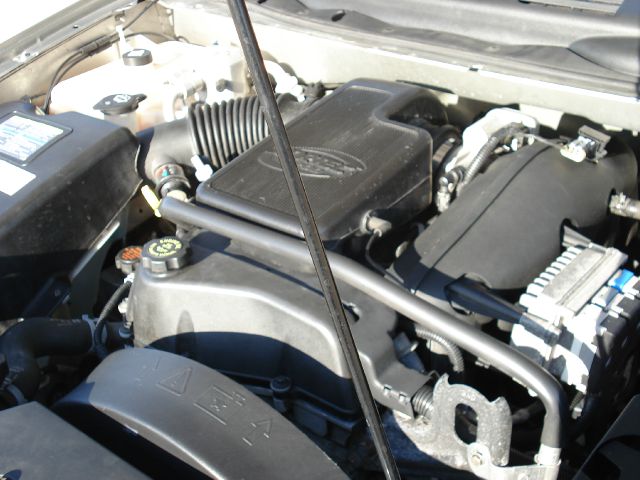 Oldsmobile Bravada 2002 photo 26