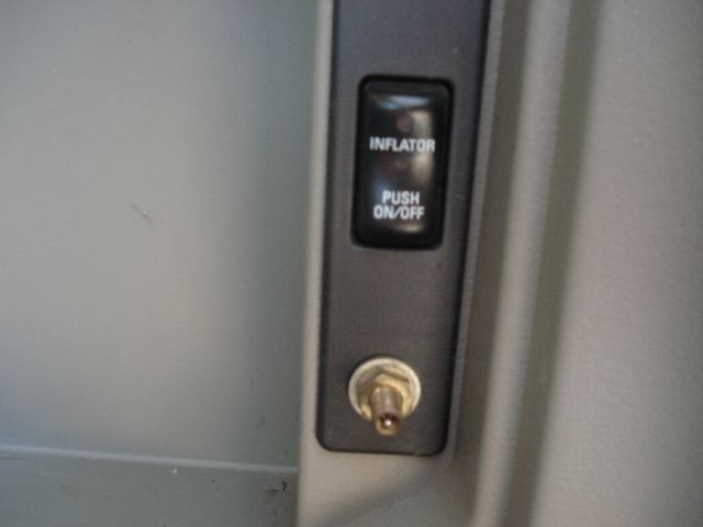 Oldsmobile Bravada 2002 photo 31