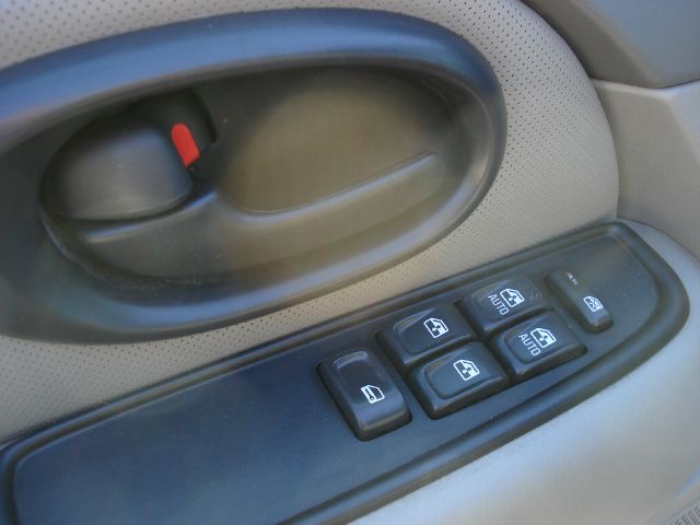 Oldsmobile Bravada 2002 photo 66