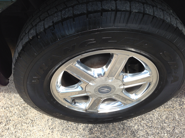 Oldsmobile Bravada 2002 photo 2