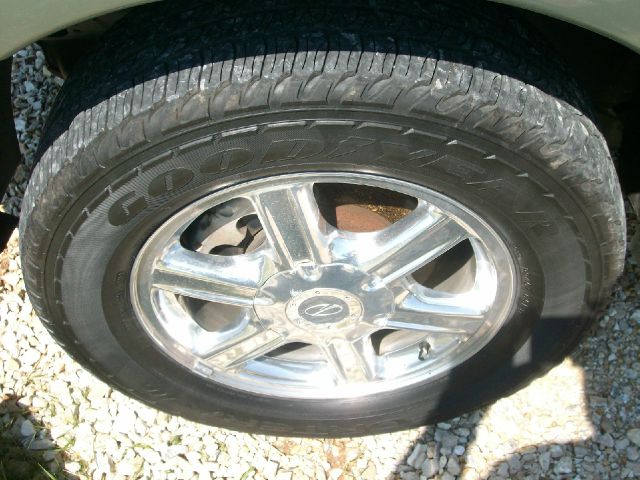 Oldsmobile Bravada 2003 photo 2