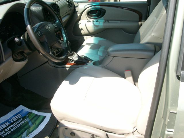 Oldsmobile Bravada 2003 photo 8