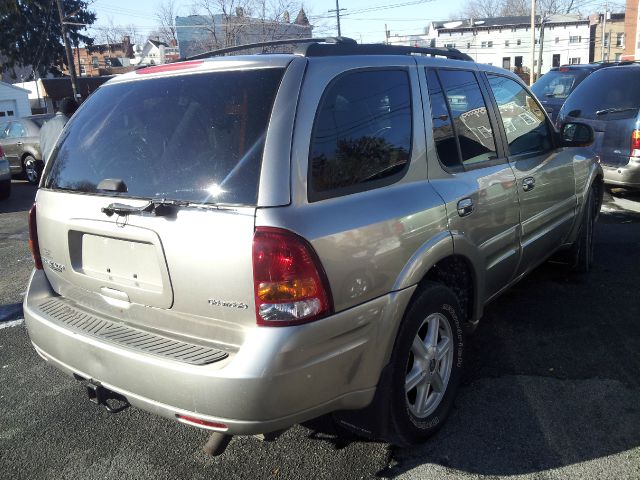 Oldsmobile Bravada 2003 photo 2