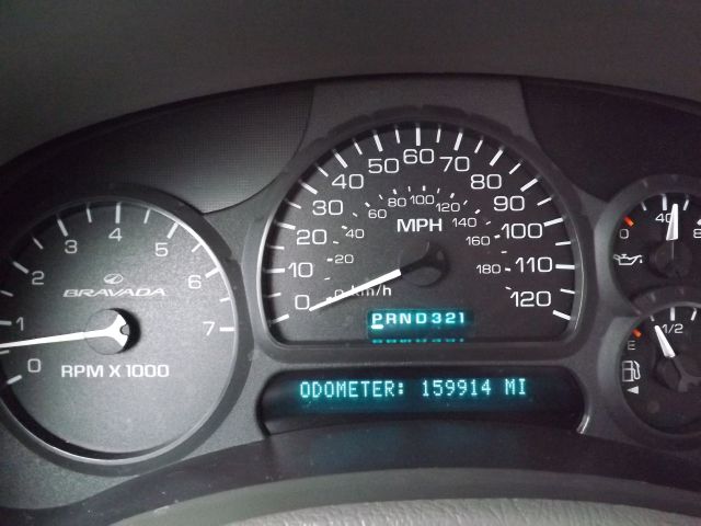 Oldsmobile Bravada 2004 photo 22