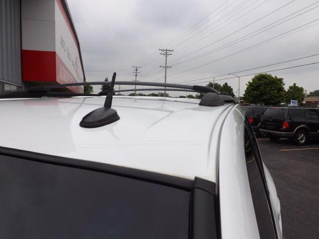 Oldsmobile Bravada 2004 photo 8