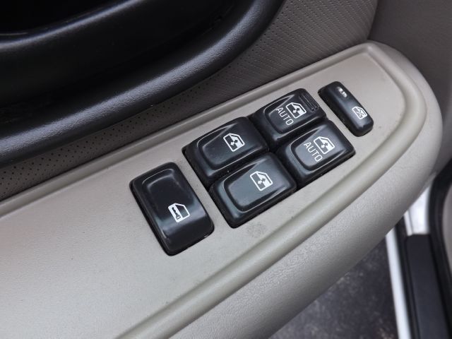 Oldsmobile Bravada 2004 photo 9