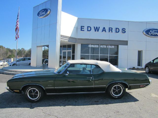 Oldsmobile CUTLAS 1972 photo 2