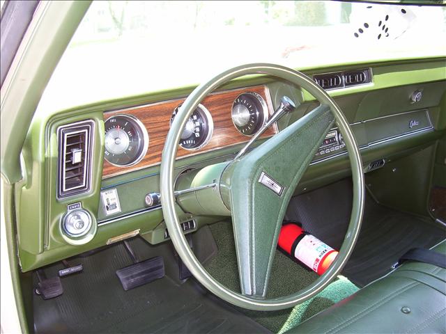 Oldsmobile CUTLASS 1972 photo 5