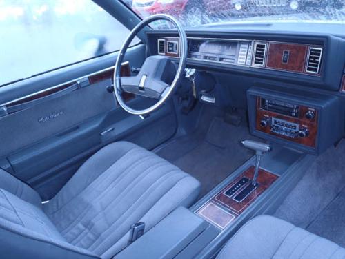 Oldsmobile CUTLASS 1983 photo 3