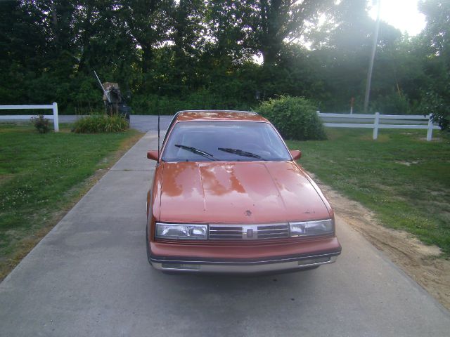 Oldsmobile Calais GT Premium Coupe