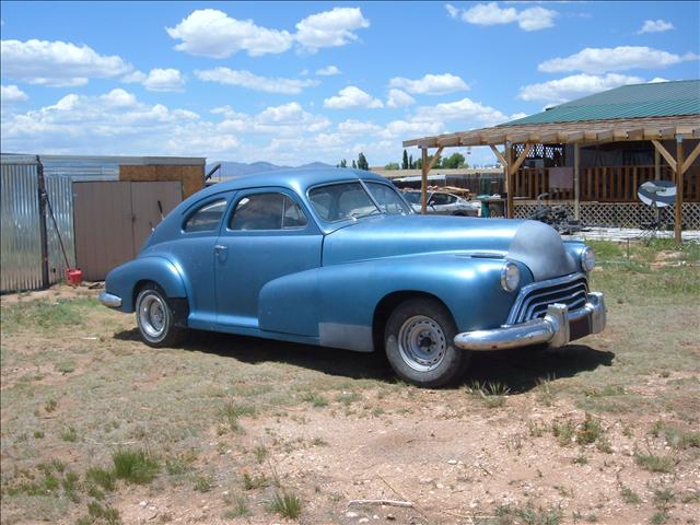 Oldsmobile Custom Cruiser Unknown Sedan