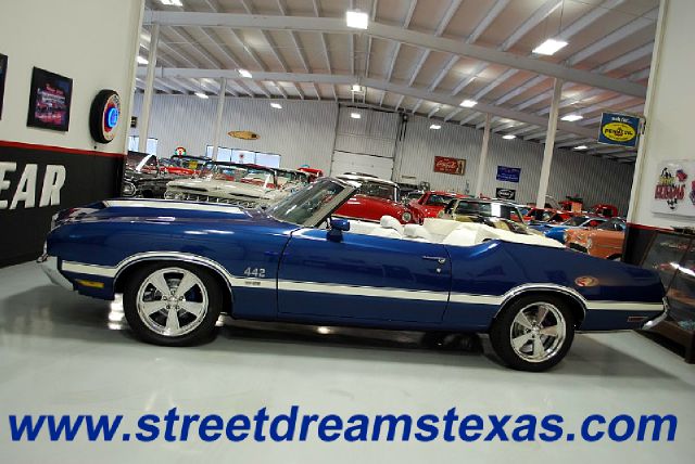 Oldsmobile CUTLASS 1971 photo 3