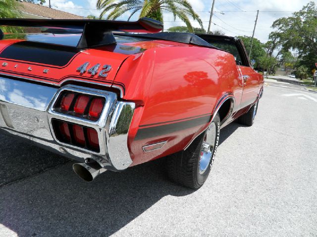 Oldsmobile CUTLASS 1972 photo 25