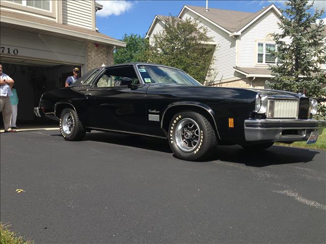 Oldsmobile CUTLASS 1975 photo 2