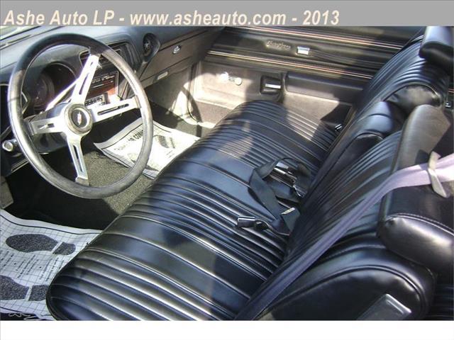 Oldsmobile CUTLASS 1976 photo 3