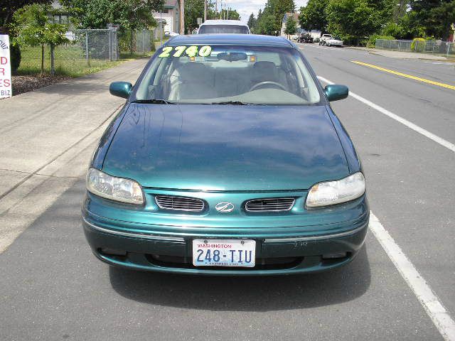 Oldsmobile CUTLASS 1997 photo 2
