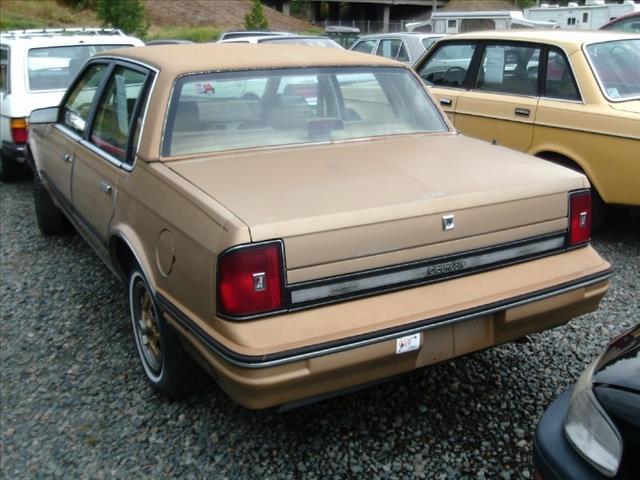 Oldsmobile Cutlass Ciera 1986 photo 1